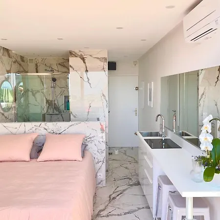 Caraibes Heliopolis Naturiste * Agde