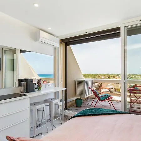 Caraibes Heliopolis Naturiste * 아그