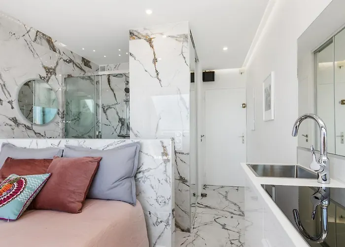 Caraibes Heliopolis Naturiste